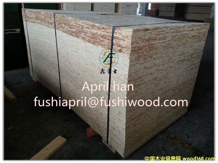 供应出口俄罗斯环保胶水定向刨花板/现货（主打产品）