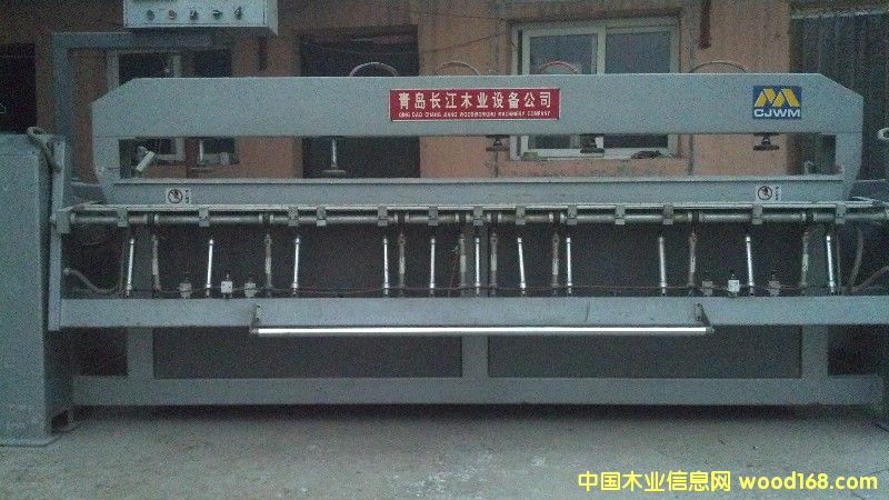 ���ֳ�������ͷ�߻�