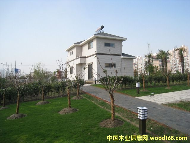 �Ϻ��ֶ���ʽľ�ṹ����