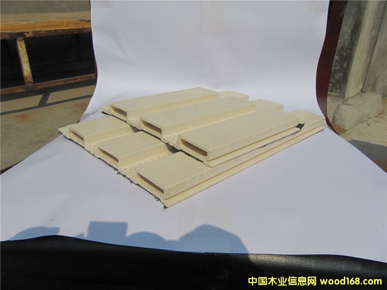 ����鿴195���ǰ�Ŵ�ͼƬ