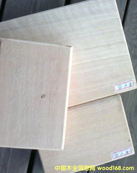 ��ľ���ư���ľ��