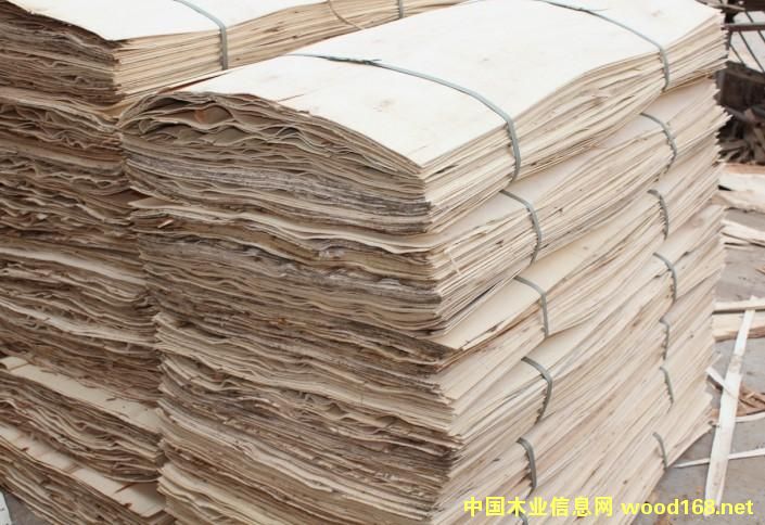 ��ľ����