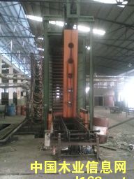 18���㽭��ɽ4*8���񽺰���ѹ��