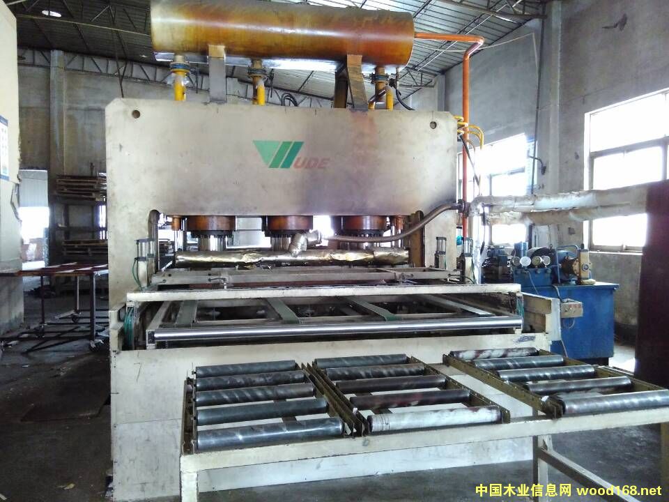 �������1100�ֵ���������ѹ��