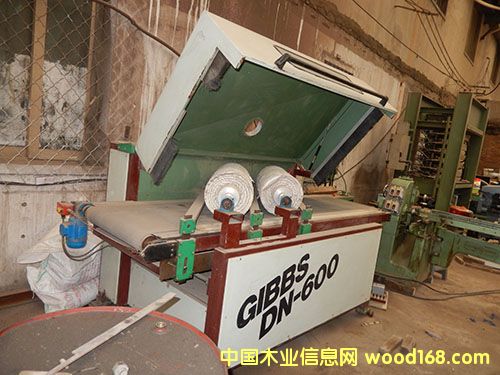 ����鿴Ӣ����������ɰ�����ϸ����