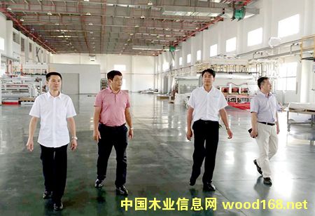 ����ɽ�ֳ���ǳ������ʶӵ��л��������ٻ����г�