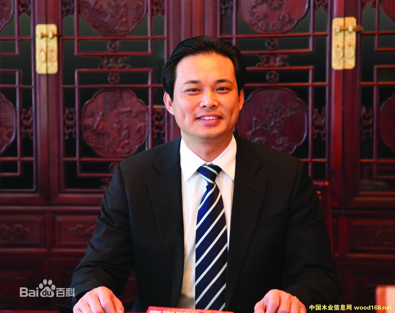 ������ľҵ�̻�᳤-��ѩ��