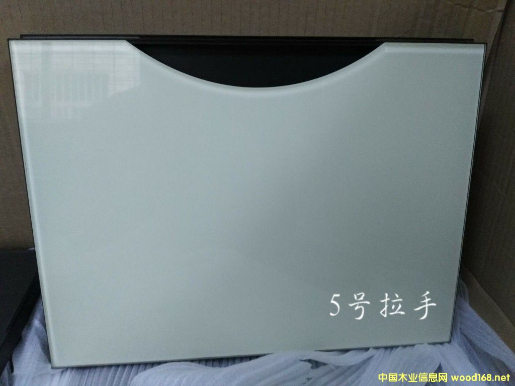 ����鿴��������ϵ�зŴ�ͼƬ