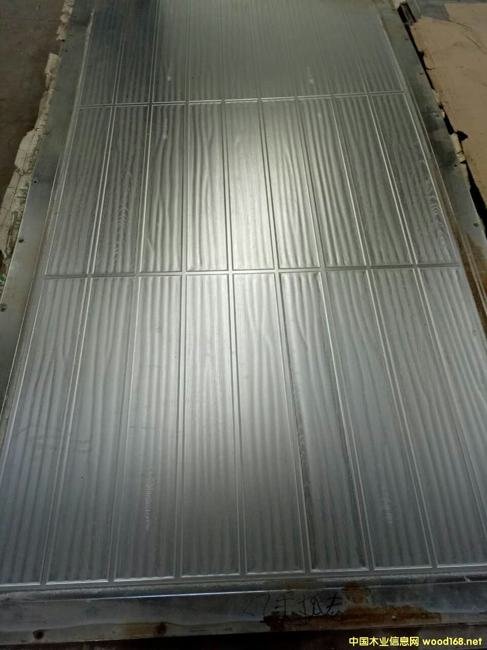 ����鿴��ѹ�������ģ��Ŵ�ͼƬ