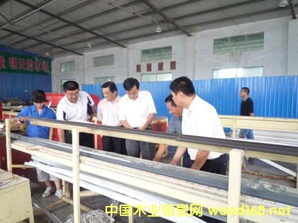 ���ƽ�����ľҵ����������������ľ�����ߵ��Ҿ߰��