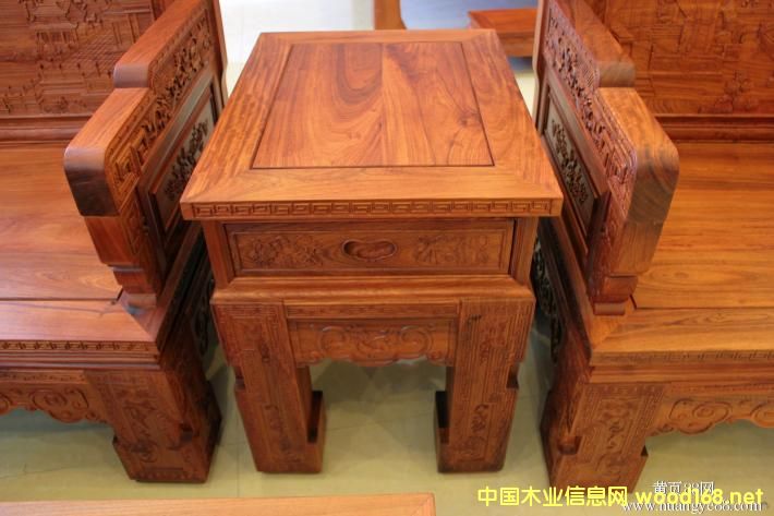 ��黨���𽥳�Ϊ��ľ�Ҿ��г�������