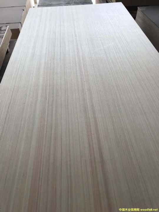 山东胶合板厂三聚氰胺基板免漆板